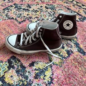 Brown Converse
